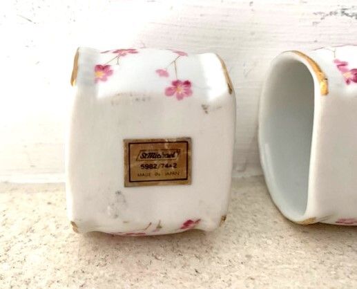 Napkin Holders