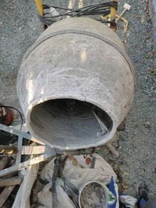 Concrete mixer