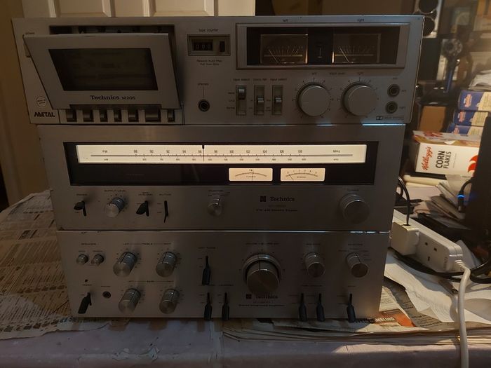 Technics FM-AM Stereo Tuner Model ST-3200, Technics Model No. RS-M205, Technics Stereo integrated Amplifier Model SU-3200, 3 parts of a Technics Music System, No phonograph or Speakers