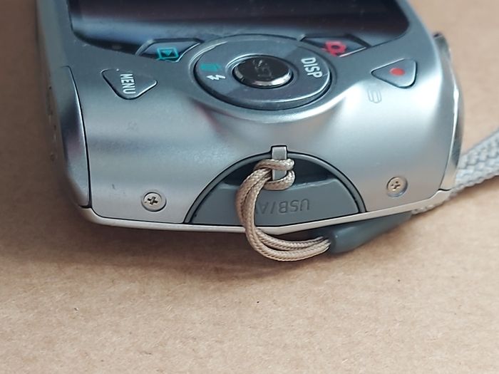 Casio Exilim Digital Camera, Model EX-Z2000, plus Battery charger, No Battery or Memory card, 14.1 Megapixels, in excellent cosmetic condition