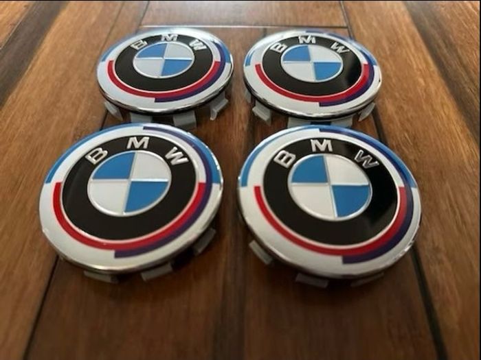 BMW 68mm center alloy wheel caps x4