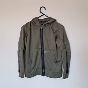 nike air max hoodie Size large boys green in excellent condition