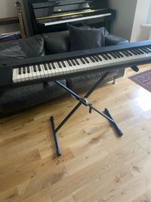 Yamaha Electronic Keyboard NP 12
