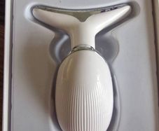 Intense light anti wrinkle