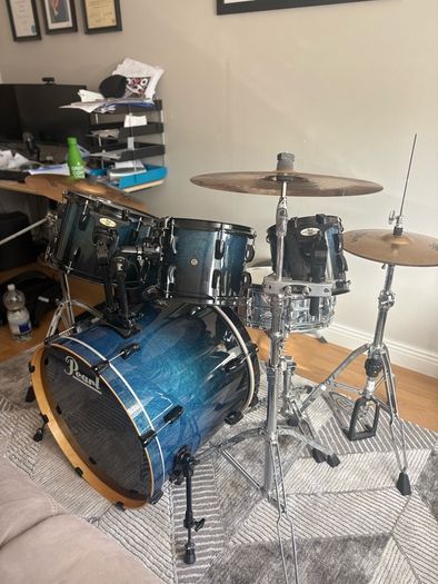 Pearl Vision Birch 6-Piece Drum Kit with Zildjian Cymbals