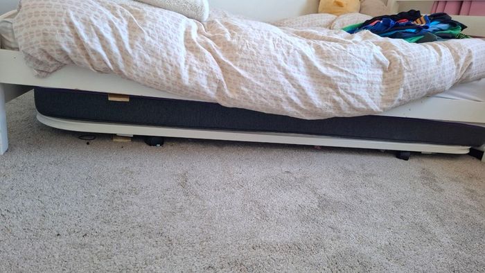 Under bed trundle