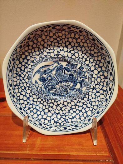 William Adams Chinese bird pattern plates