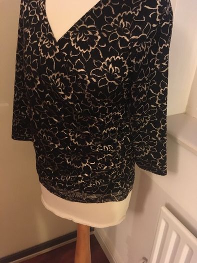 Kaliko Black and Gold  wrap style Top - Size 8