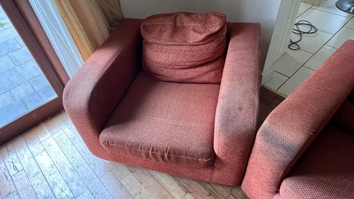 Red Sofa Suite