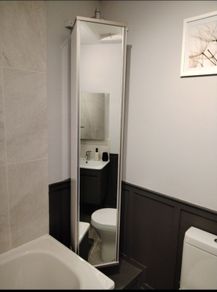 Swivel shelf and mirror white.