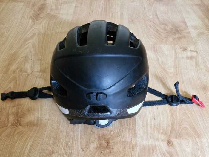 Apollo Explore (1000W) Electric Scooter - Needs brake service & tube