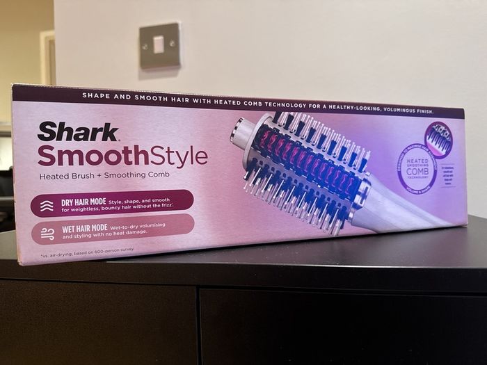 Brand New Shark SmoothStyle Heated Brush + Smoothing Comb