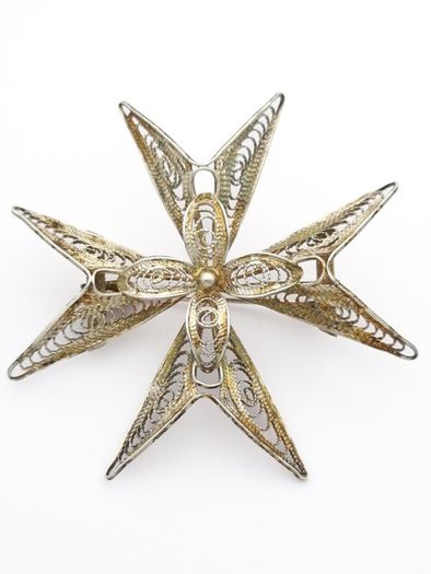 Vintage Sterling Silver Filigree Malta Cross Brooch