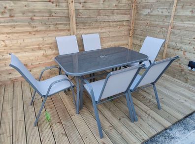 Outdoor Dining Table & 6 Chairs