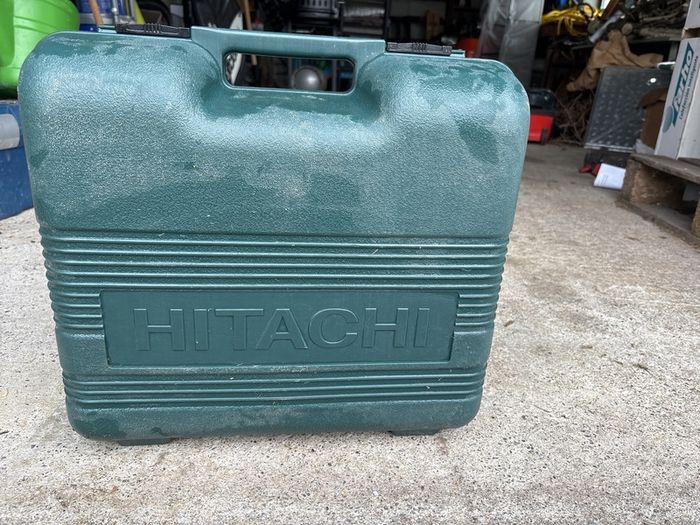 hitatchi router 2000w like new