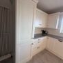 Shaker Style Fitted Kitchen Image 7