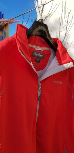Brand new Regatta Kira Hibiscus softshell fleece jacket - Size 20
