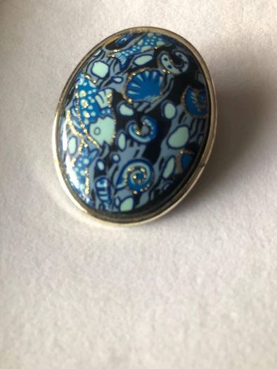 Vintage costume brooch