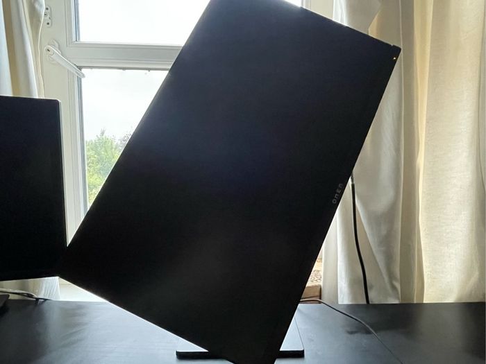 HP OMEN 24 Gaming Monitor 165hz