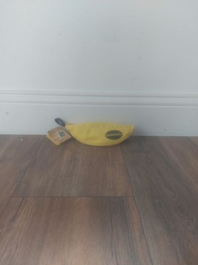 Bananagrams board game