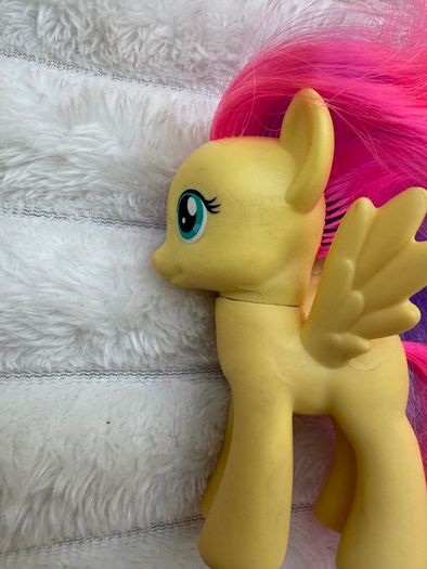 My Little Pony G4 Rainbow Rocks Fluttershy Brushable Butterfly Over Eye Used Please see photos