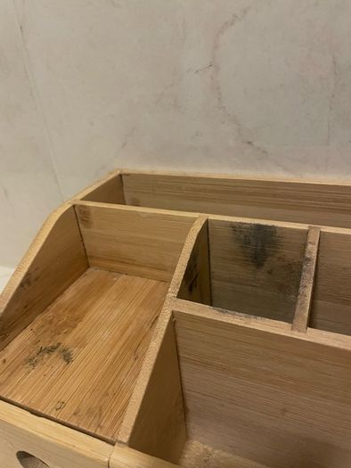 Make-up organiser