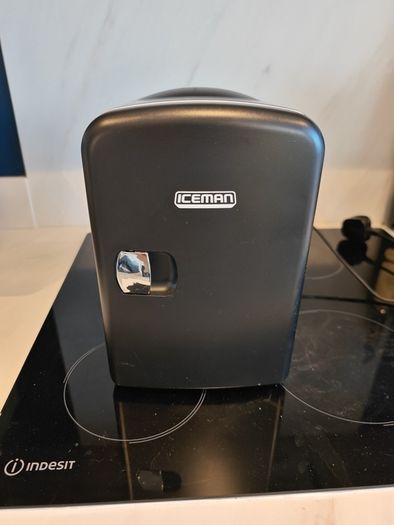 Ice Man Mini Fridge