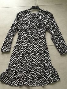 Ladies black and cream dress. Size 12