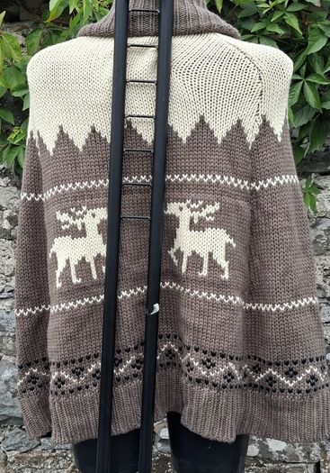 Atmosphere - Nordic Fair Isle Chunky Knit Cape Cardigan