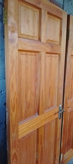 5 Solid Wood Pine Interior Doors Standard Size (Inc. 2 Glass Panels)
