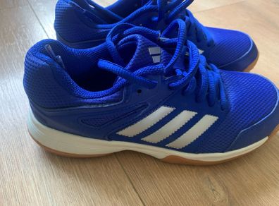 Boys Adidas trainers size 3.5