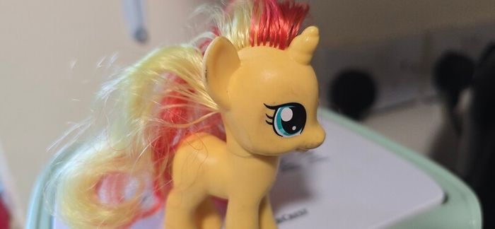 Sunset Shimmer 3inch Brushable Cutie Mark MLP G4 My Little Pony 2010