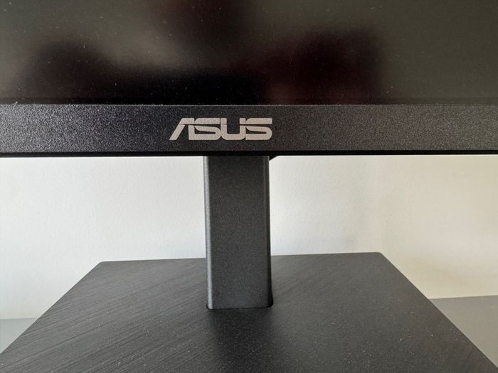 ASUS 34 inch Curved Ultrawide WQHD 100Hz USB-C Monitor  Boxed