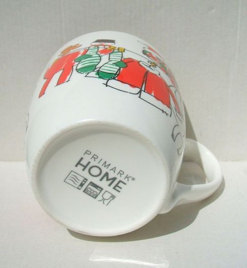A large Primark Home (Pennys) CHRISTMAS themed porcelain mug (excellent unused condition)
