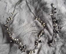 D&G necklace and bracelet set