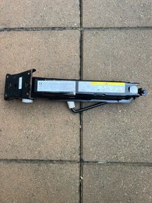 Audi A6 C7 Car Jack