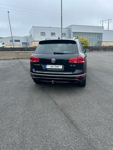 Volkswagen Touareg Crewcab