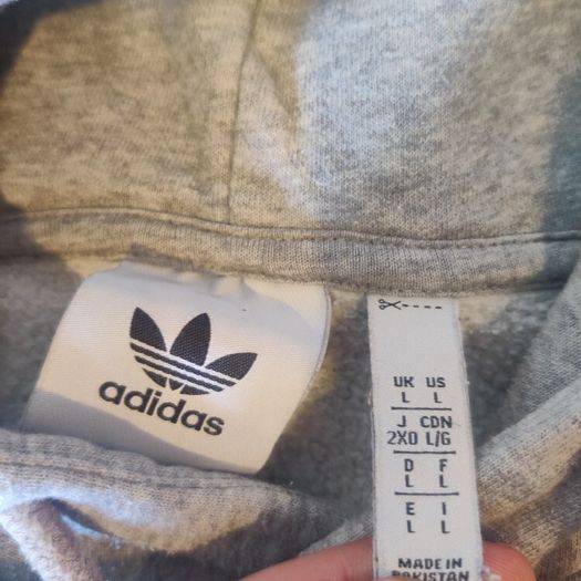 Grey Adidas hoodie (L)