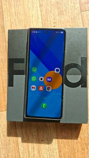 Samsung Galaxy Z Fold 4