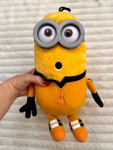 Minions The Rise Of Gru Kung Fu Kevin Plus Soft approx. 30 cm. Posh Paws Used Please see photos