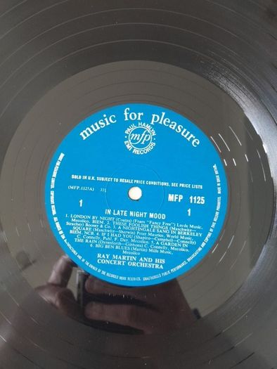 Ray Martin and his Concert Orchestra - In Late Night Mood. EMI/mfp Records. Album LP Record Vinyl. Jazz. Swing. Blues. Big Band.