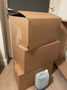 cardboard boxes moving/storage/parcel.