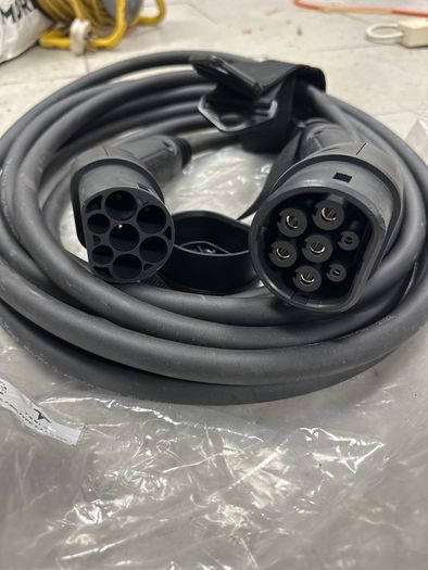 EV charging cable -new