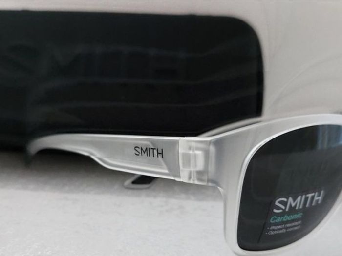 Absolute Season Hit  Smith Holida