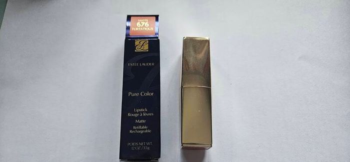 Estee Lauder Pure Color Matte Lipstick in 676 Flirtatious