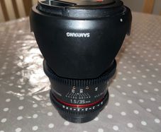 Samyang EF 35mm T1.5