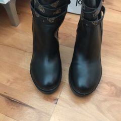 GUESS FL7TADELE10 Women's Black Leather Ankle Boot and High Wedge Logo