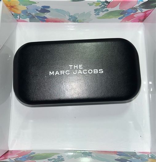 Marc Jacobs Sunglasses glasses Hard case