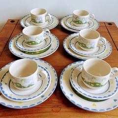 1970s English Ironstone 18 piece set