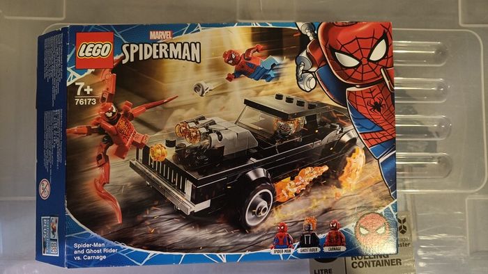 Lego Marvel Spiderman and Ghost Rider vs Carnage 76173